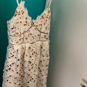 Sans Souci White lace midi dress